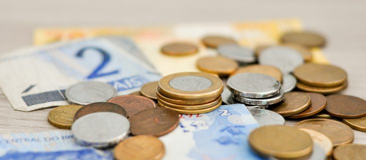 Une réflexion sur les frais exigés aux parents