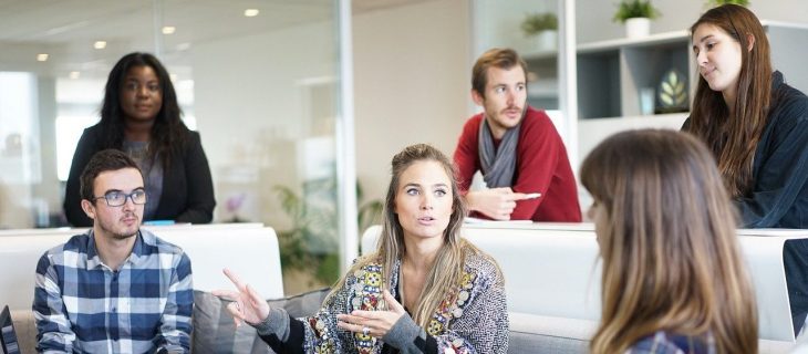 La garde scolaire collabore quotidiennement avec le personnel enseignant pour la réussite éducative des élèves